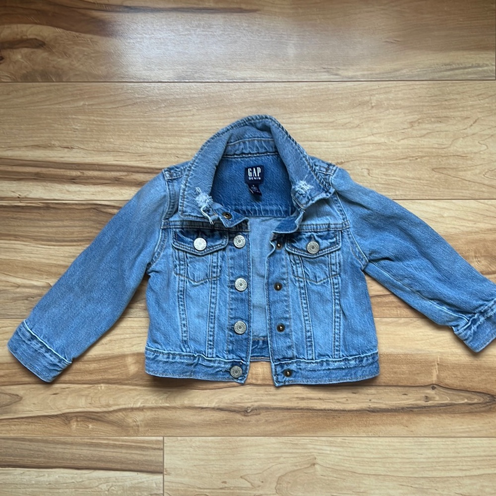EUC Gap Toddler Jean Jacket